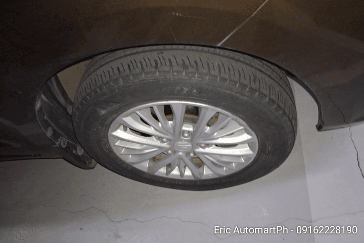 Car gallery image