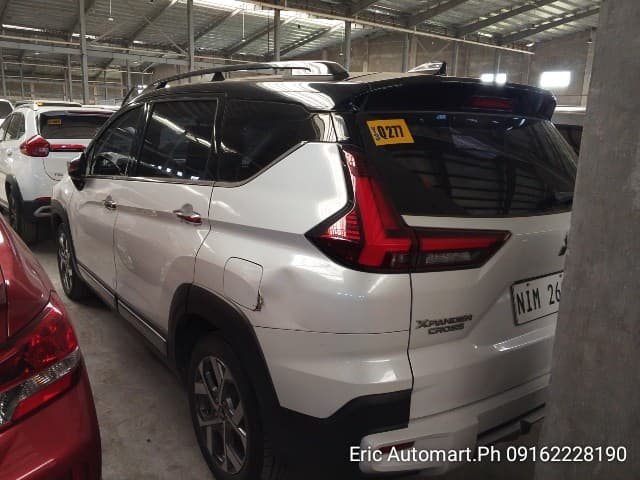 Car gallery image