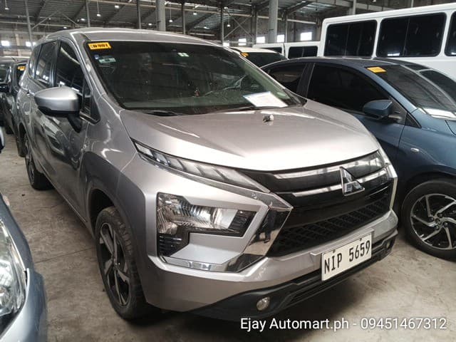 Car gallery image
