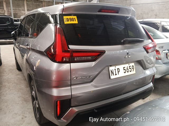 Car gallery image