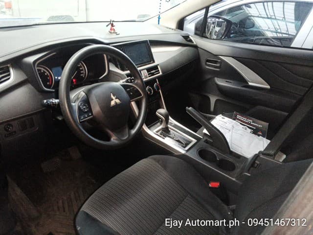 Car gallery image
