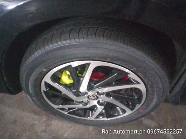 Car gallery image
