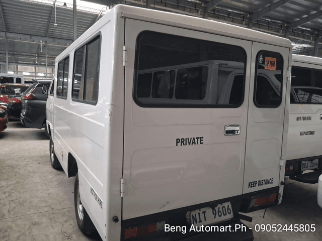 Car gallery image