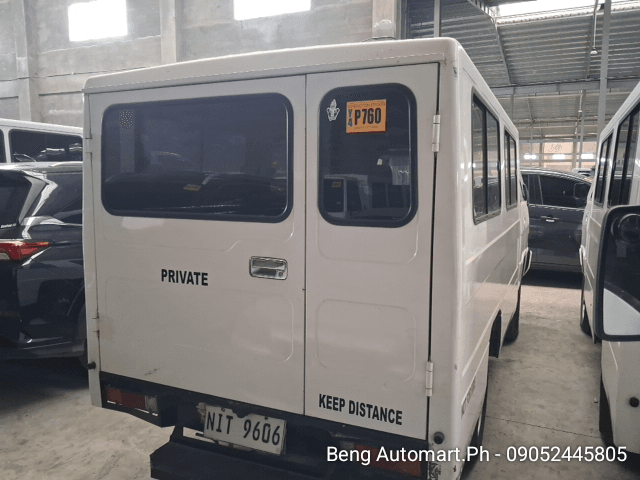 Car gallery image