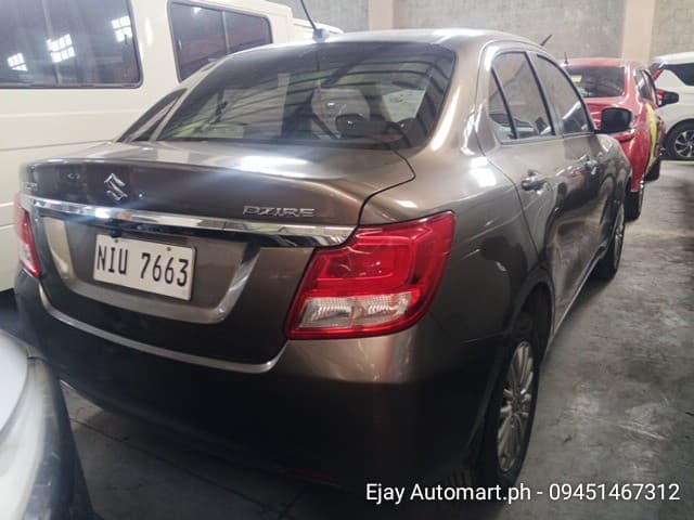 Car gallery image