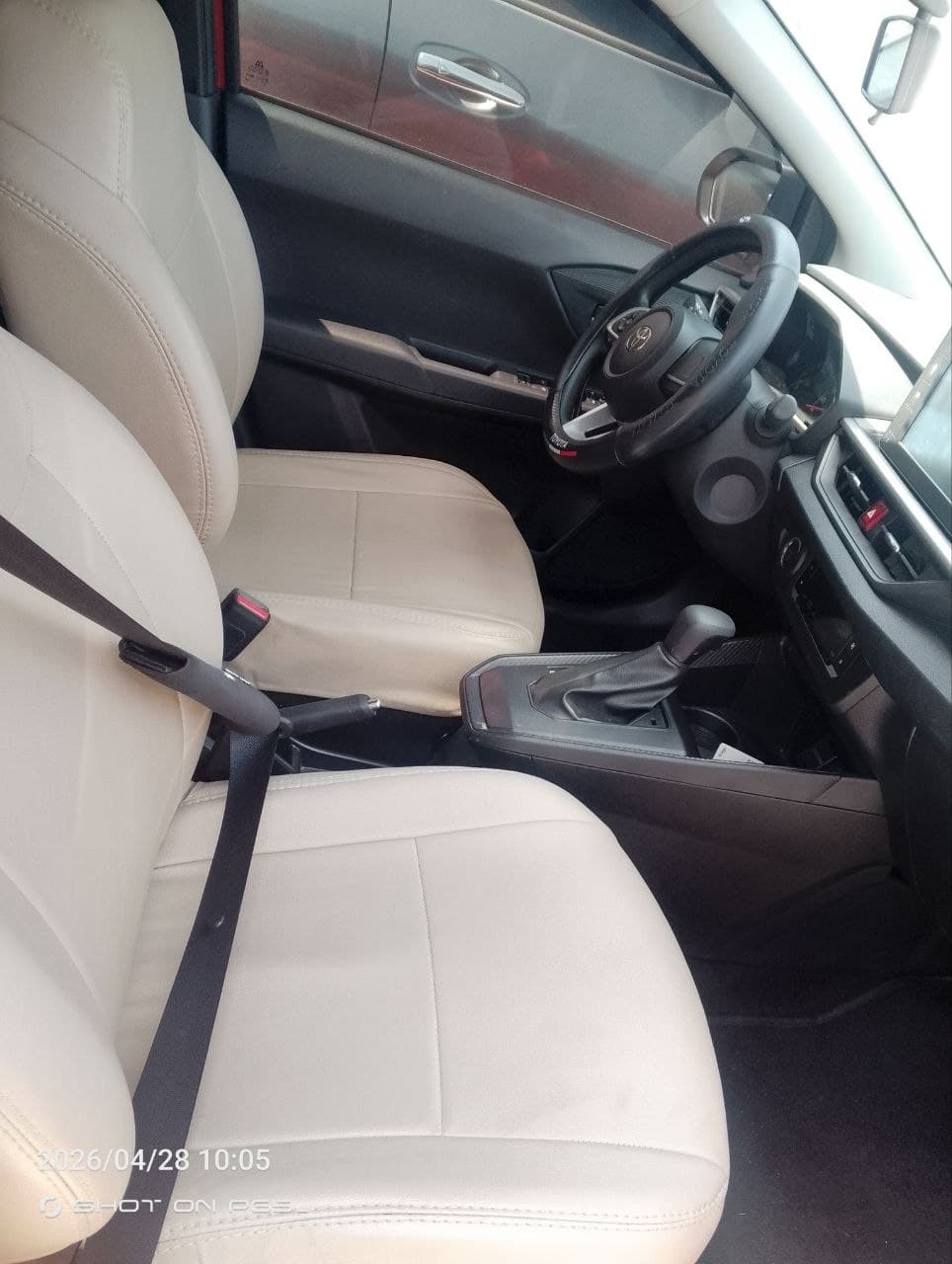 Car gallery image