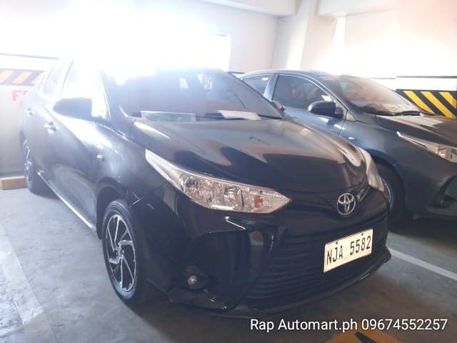 Car gallery image