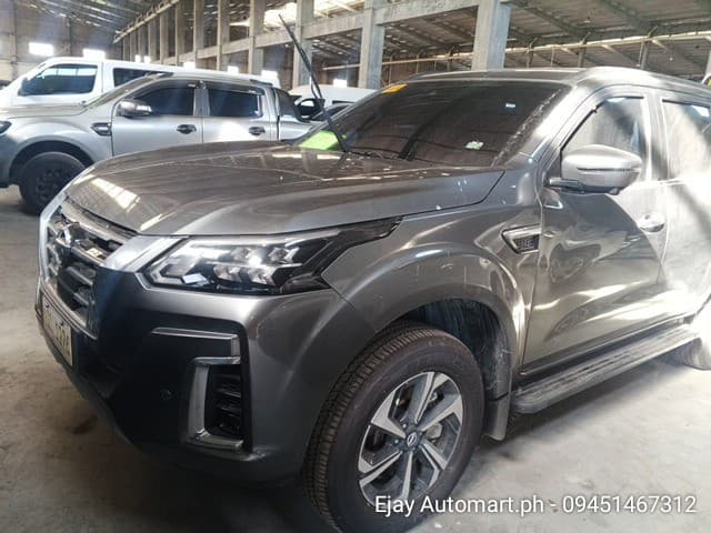 Car gallery image