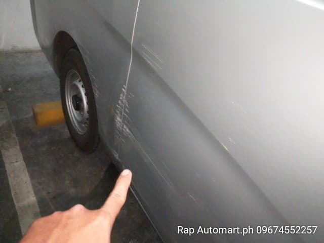 Car gallery image