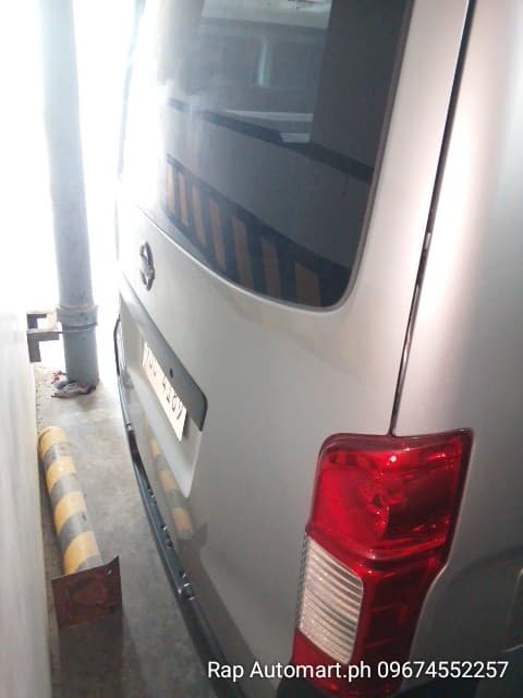 Car gallery image