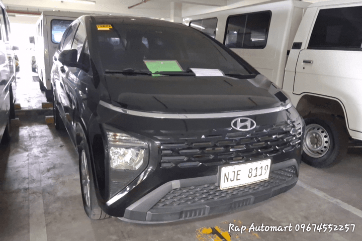Car gallery image