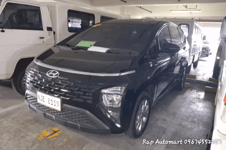 Car gallery image
