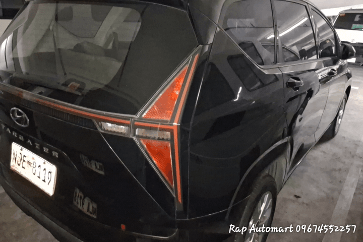 Car gallery image