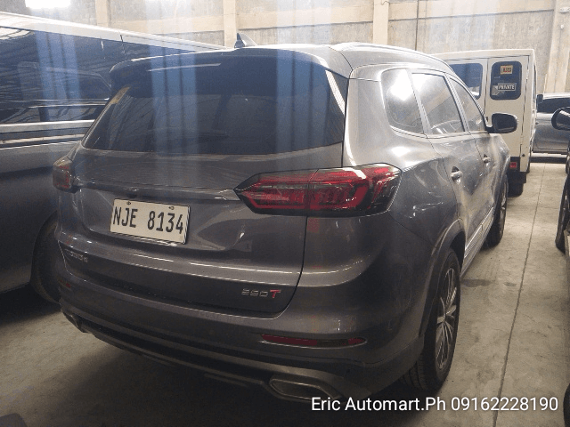Car gallery image