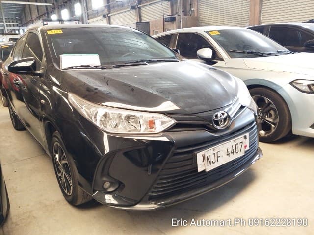 Car gallery image
