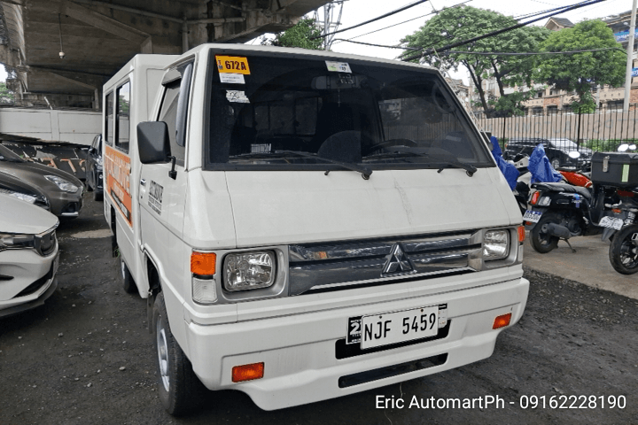 2025 Mitsubishi L300 FB Exceed 2.2