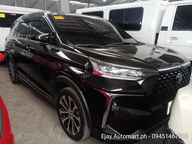 Car gallery image