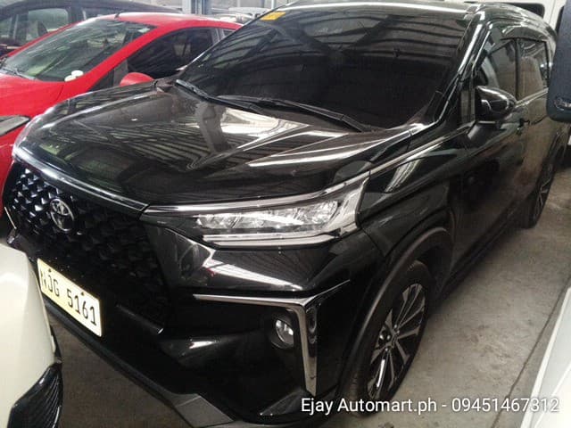Car gallery image