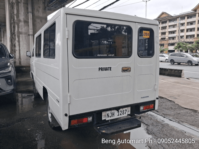 Car gallery image
