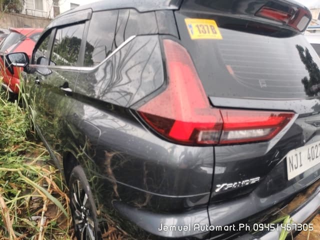 Car gallery image