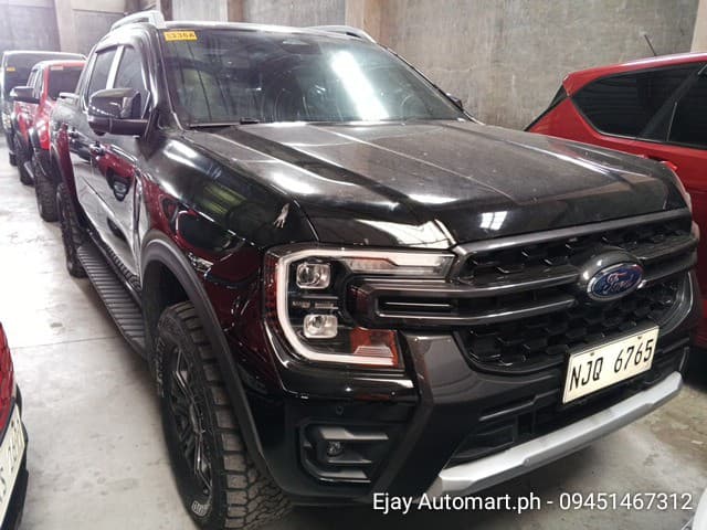 Car gallery image