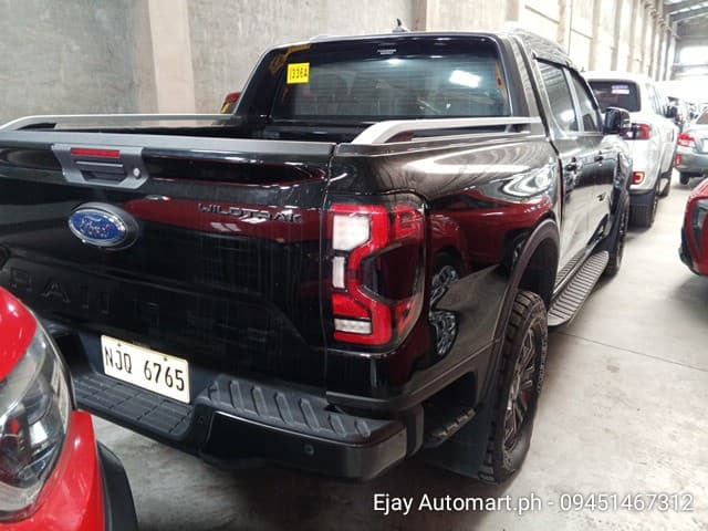 Car gallery image