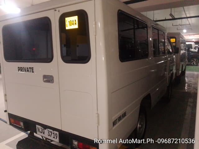 Car gallery image