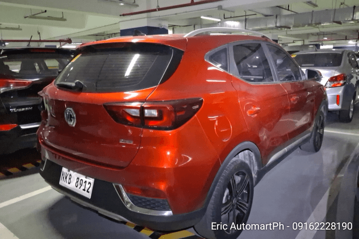 Car gallery image