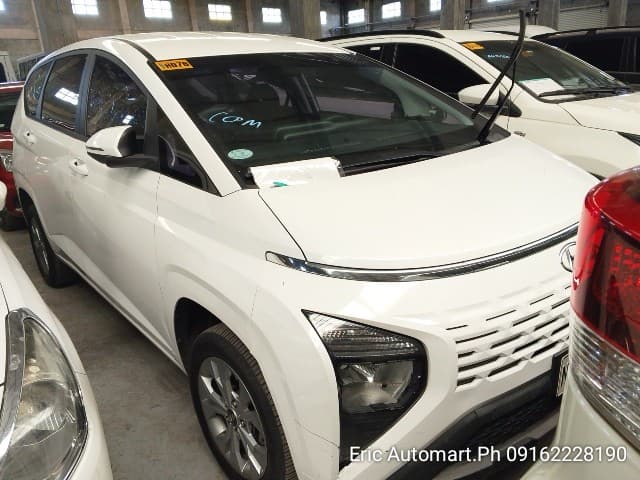 Car gallery image