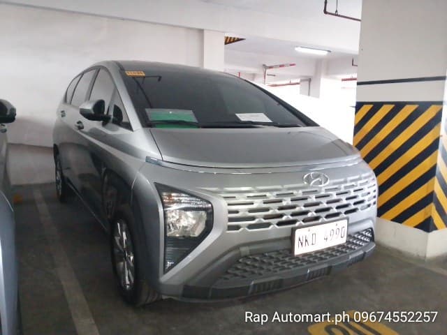 Car gallery image