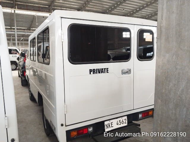 Car gallery image