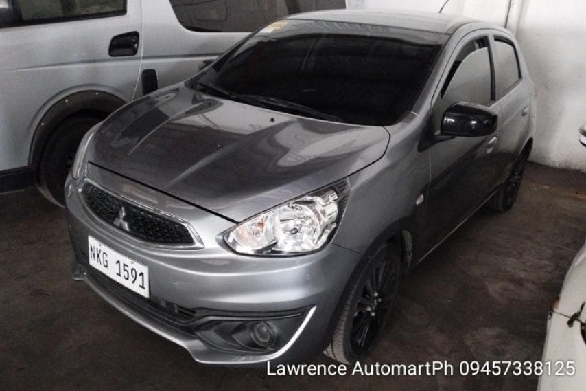 Car gallery image