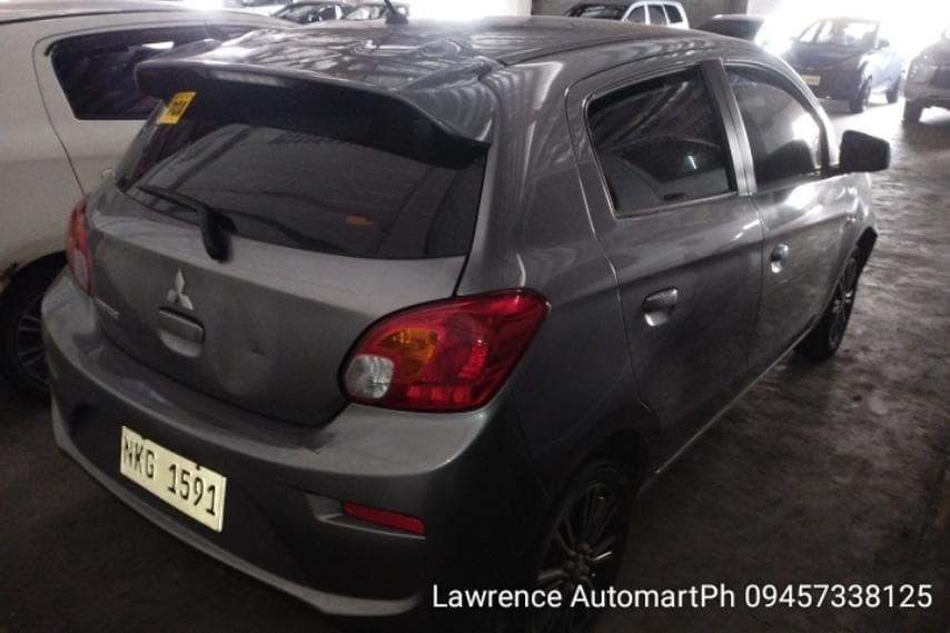 Car gallery image