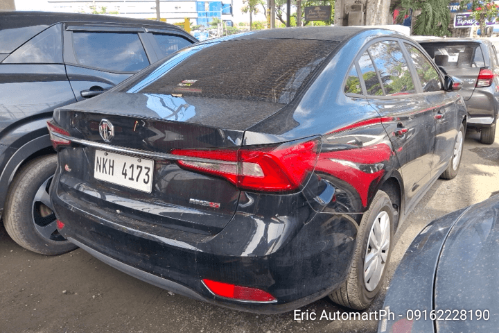 Car gallery image