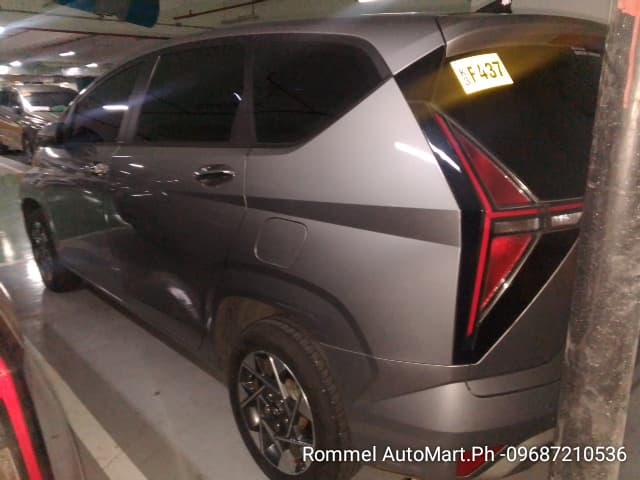 Car gallery image