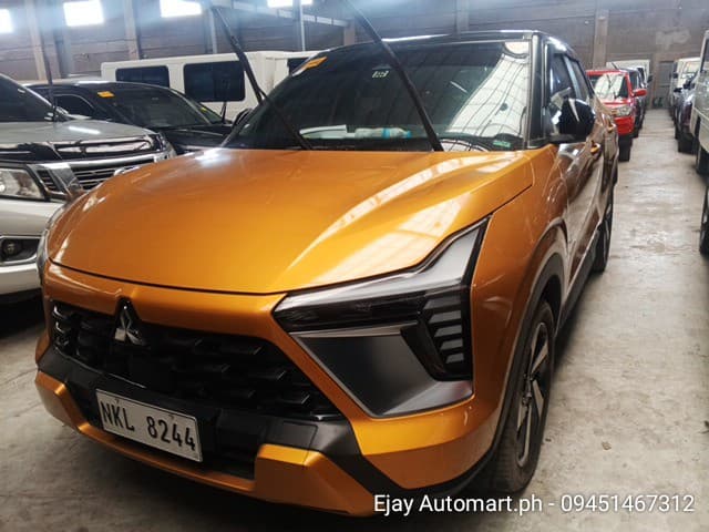 Car gallery image