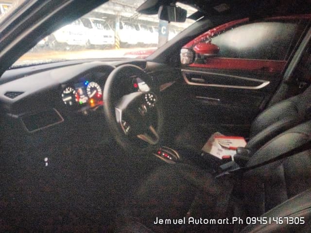 Car gallery image