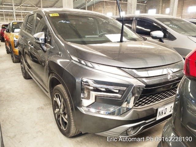 Car gallery image