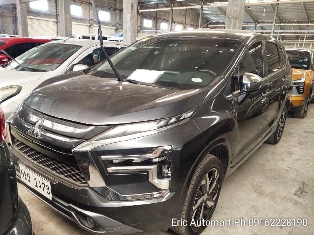 Car gallery image