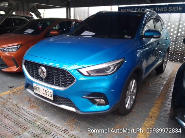Car gallery image