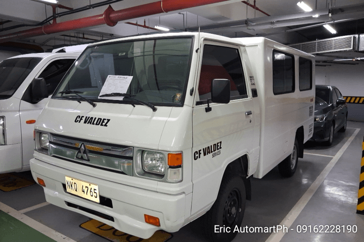 Car gallery image