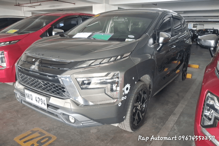 Car gallery image