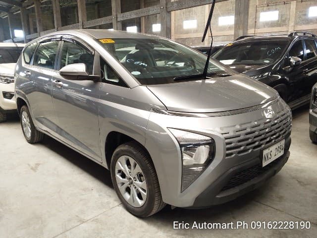 Car gallery image