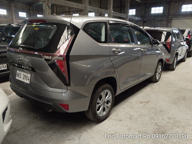 Car gallery image