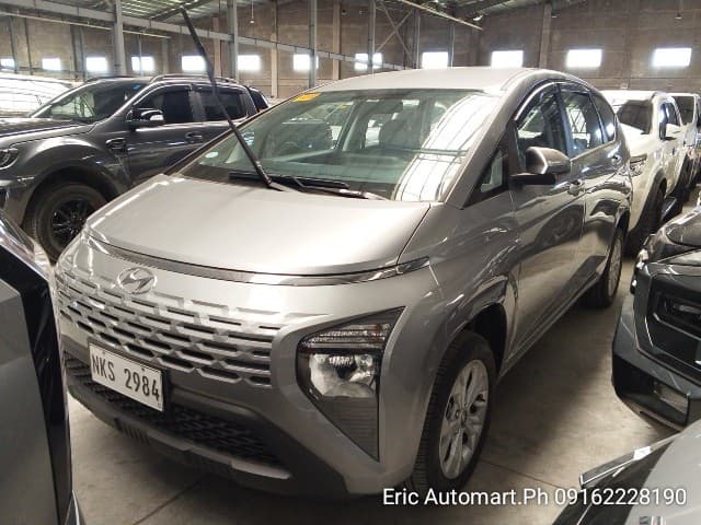 Car gallery image