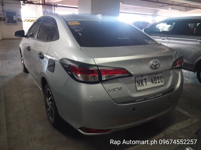 Car gallery image