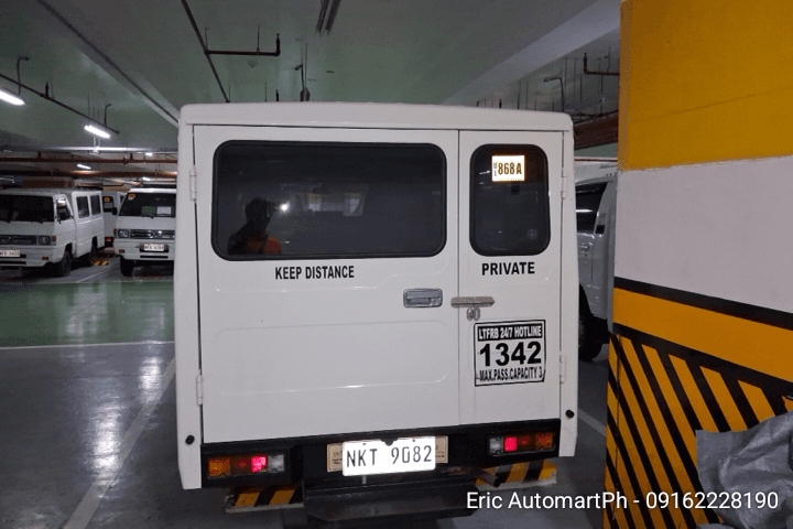 Car gallery image