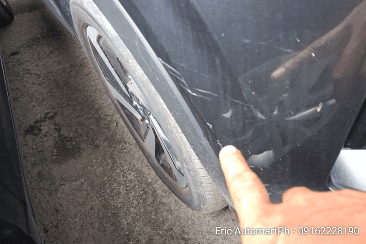 Car gallery image