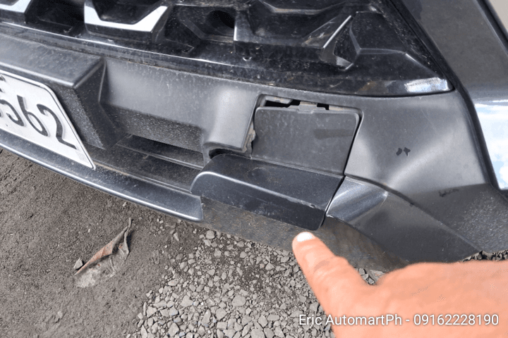 Car gallery image