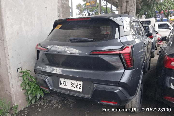Car gallery image